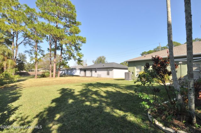 620 San Filippo Drive SE, Palm Bay, FL 32909