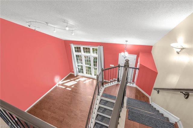 201 Saint Regis Lane, Kernersville, NC 27284