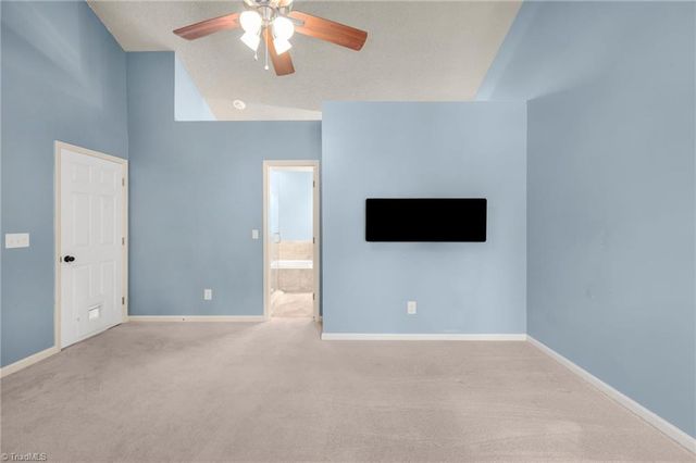 201 Saint Regis Lane, Kernersville, NC 27284