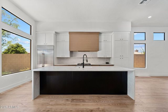 7083 E WHISPERING MESQUITE Trail, Scottsdale, AZ 85266