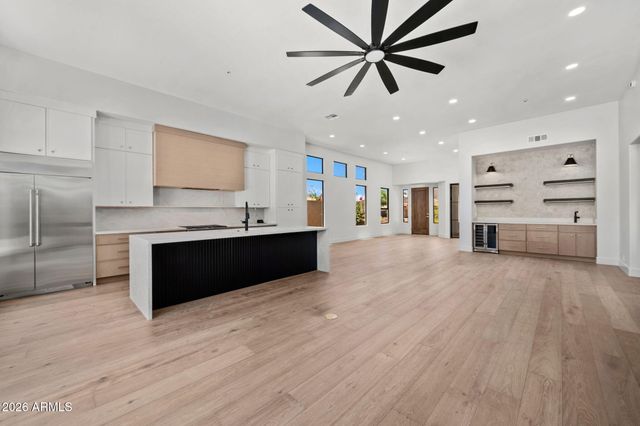 7083 E WHISPERING MESQUITE Trail, Scottsdale, AZ 85266
