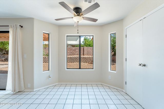 5317 W Swallow Drive, Tucson, AZ 85742