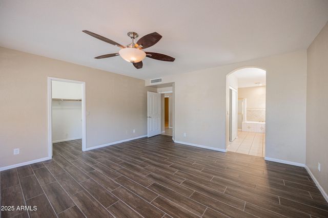 926 W WAGNER Drive, Gilbert, AZ 85233