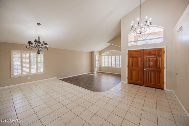 926 W WAGNER Drive, Gilbert, AZ 85233