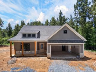 457 Relay Road, Silver Creek, GA 30173