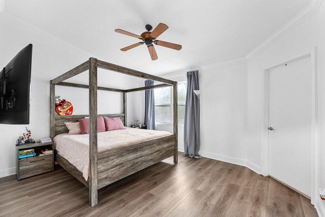 16856 SW 1ST Place, Pembroke Pines, FL 33027