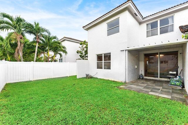 16856 SW 1ST Place, Pembroke Pines, FL 33027