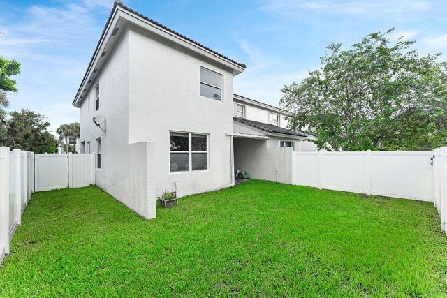 16856 SW 1ST Place, Pembroke Pines, FL 33027