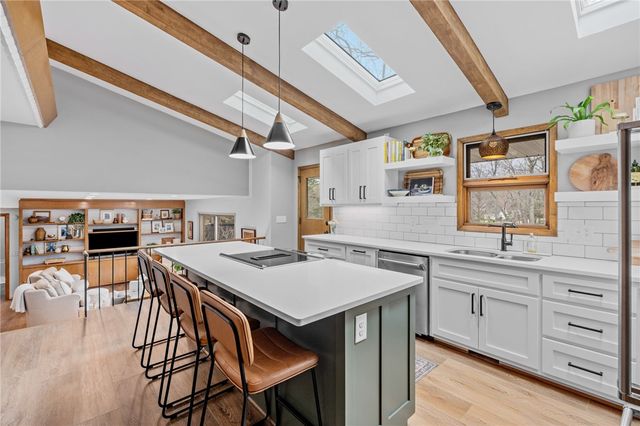 207 Asbury Circle, Easley, SC 29640