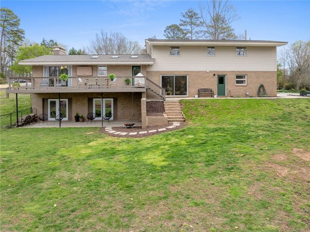 207 Asbury Circle, Easley, SC 29640