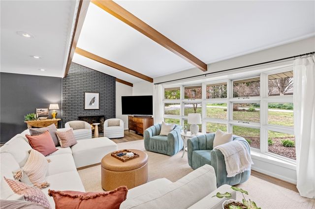 207 Asbury Circle, Easley, SC 29640