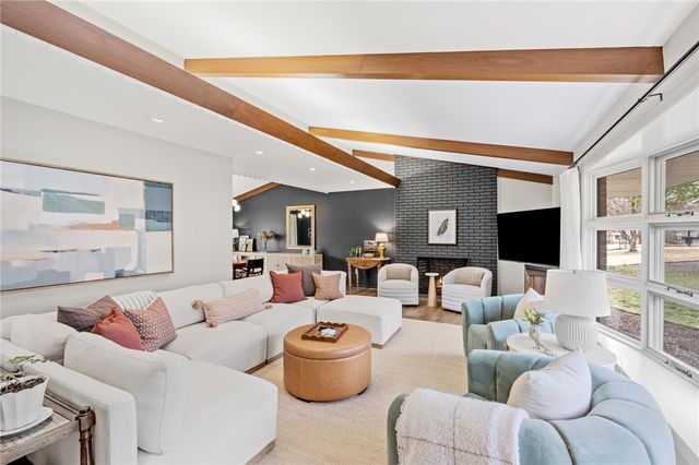 207 Asbury Circle, Easley, SC 29640