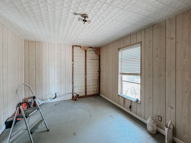 15101 Fm 635, Kerens, TX 75144