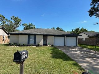 3203 Whitesail Drive, League City, TX 77573