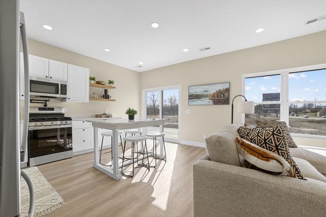 1327 Trimble Rd., Mansfield, OH 44906