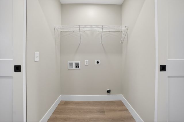 1327 Trimble Rd., Mansfield, OH 44906