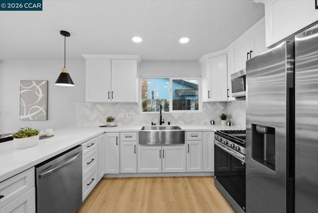 2916 Garfield Pl, Antioch, CA 94509