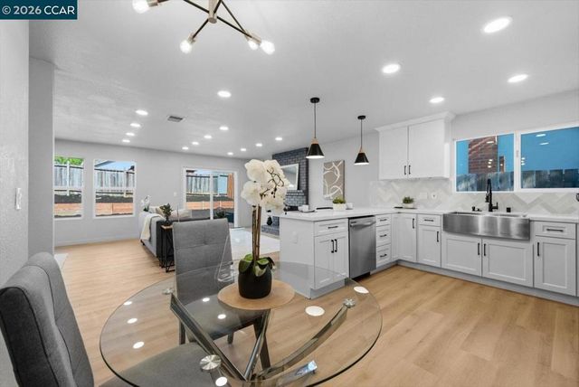 2916 Garfield Pl, Antioch, CA 94509