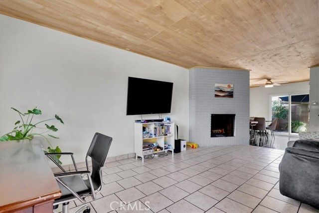 13902 Yorba 14C, Tustin, CA 92780