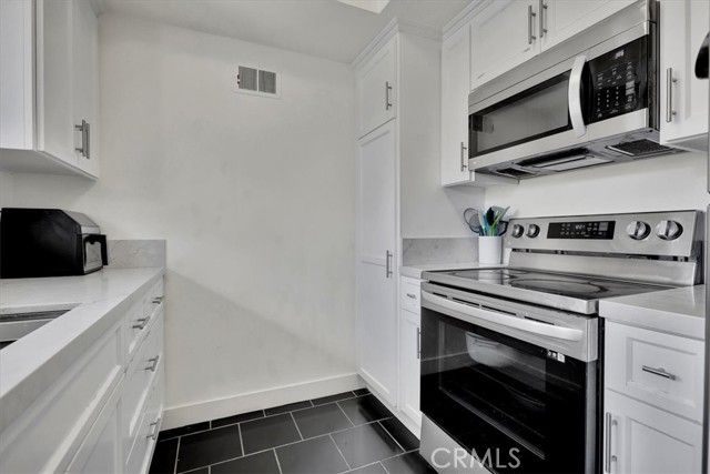 13902 Yorba 14C, Tustin, CA 92780