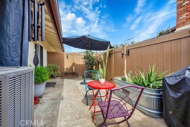 13902 Yorba 14C, Tustin, CA 92780