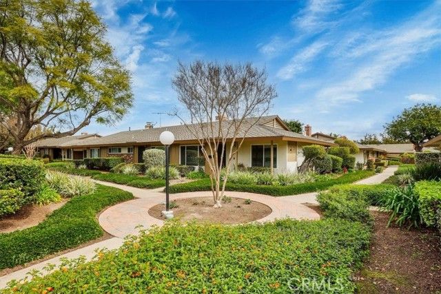 13902 Yorba 14C, Tustin, CA 92780