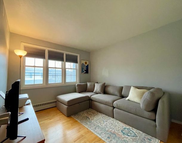 48 Maine Road, Plattsburgh, NY 12903