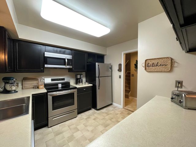 48 Maine Road, Plattsburgh, NY 12903