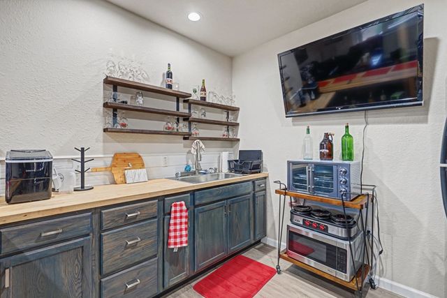 340 Country Mountain Rdg, Murphy, NC 28906