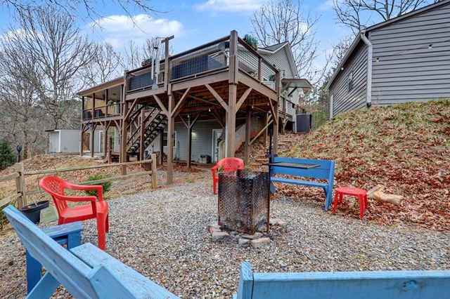 340 Country Mountain Rdg, Murphy, NC 28906