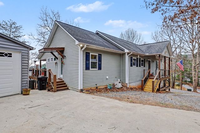 340 Country Mountain Rdg, Murphy, NC 28906