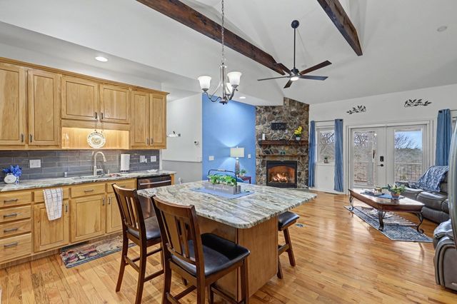 340 Country Mountain Rdg, Murphy, NC 28906