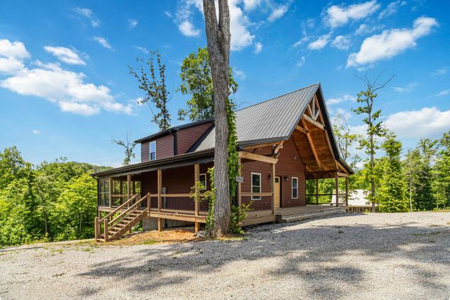 495 Pumpkin Crk Circle, Jamestown, KY 42629