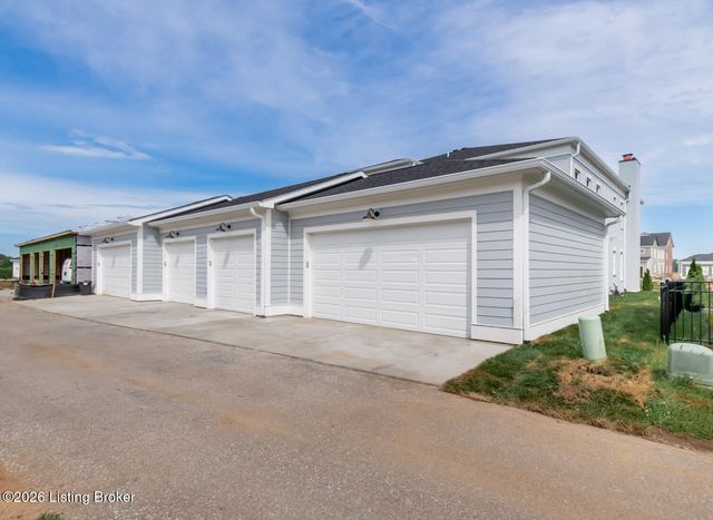 6418 Stonecrop Dr 201, Prospect, KY 40059