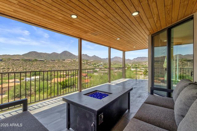 15261 E GOLDEN EAGLE Boulevard, Fountain Hills, AZ 85268