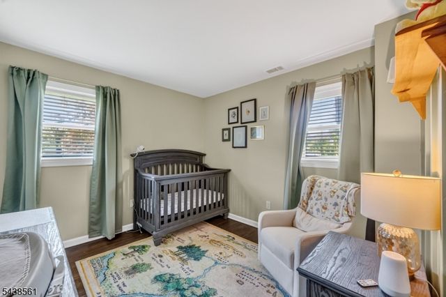 24 Amendola Dr, Netcong Boro, NJ 07857