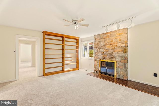 2 RIDERWOOD STA, Towson, MD 21204
