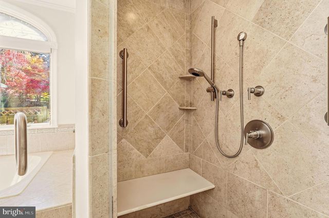 2 RIDERWOOD STA, Towson, MD 21204