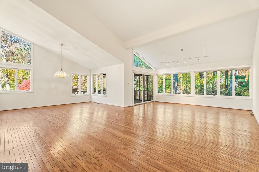 2 RIDERWOOD STA, Towson, MD 21204
