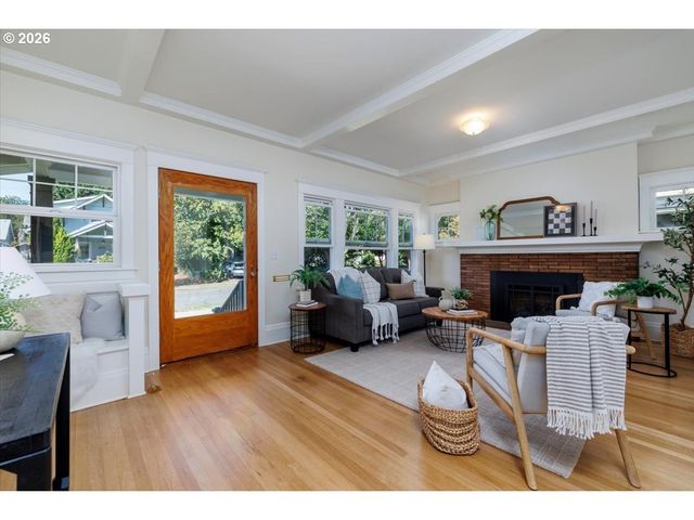 6724 Se 18TH Ave, Portland, OR 97202