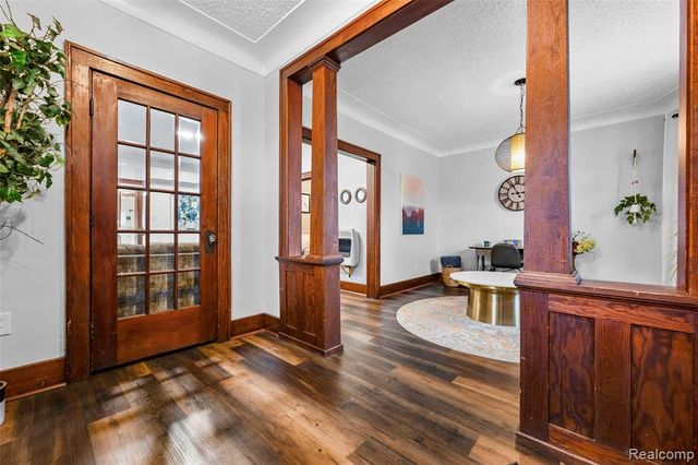 2257 Hewitt Street, Hamtramck, MI 48212