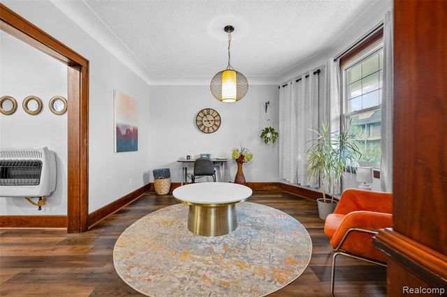 2257 Hewitt Street, Hamtramck, MI 48212