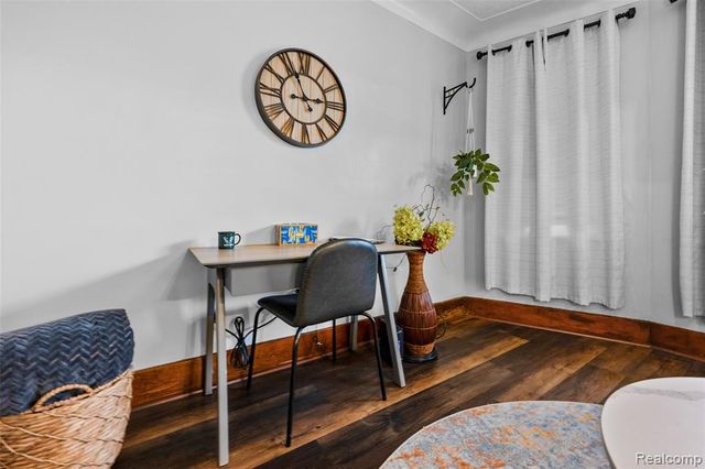 2257 Hewitt Street, Hamtramck, MI 48212