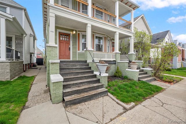 2257 Hewitt Street, Hamtramck, MI 48212