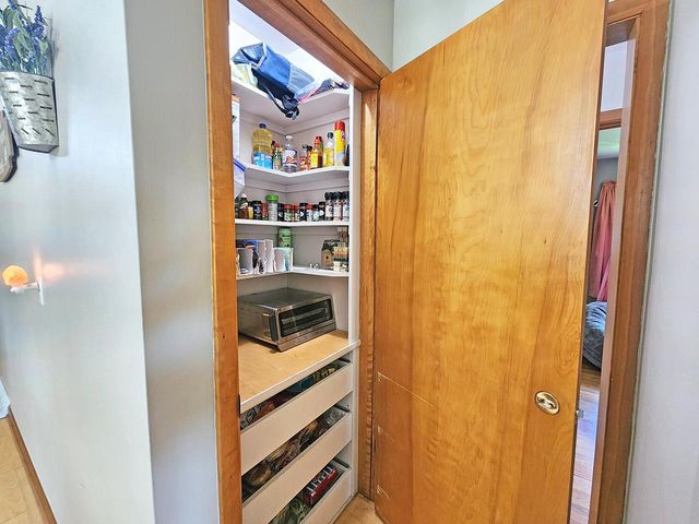 1324 House Street, Beloit, WI 53511