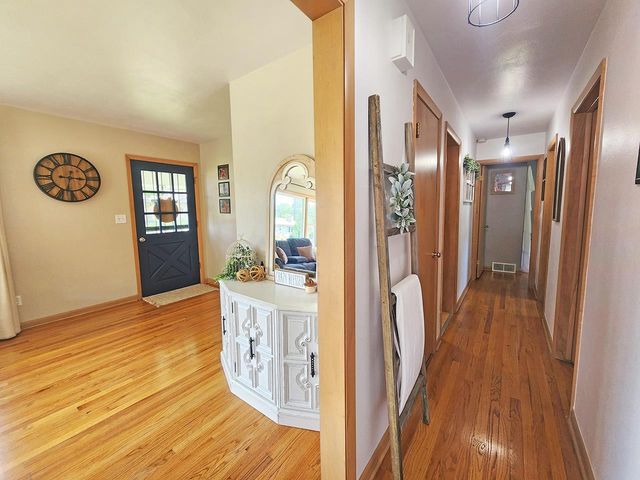 1324 House Street, Beloit, WI 53511
