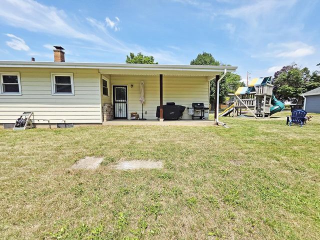 1324 House Street, Beloit, WI 53511