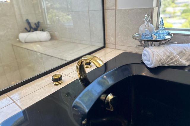 2546 Alva Ave, El Cerrito, CA 94530