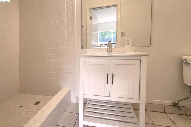 2546 Alva Ave, El Cerrito, CA 94530