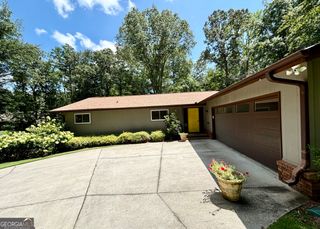 125 Cannongate Circle, Sharpsburg, GA 30277